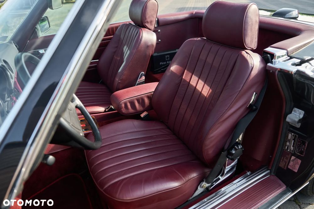Mercedes-Benz SL - 26