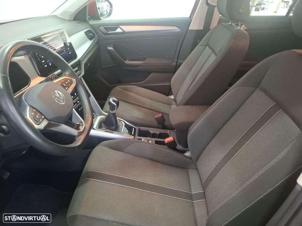 VW T-Roc 1.0 TSI Urban - 12