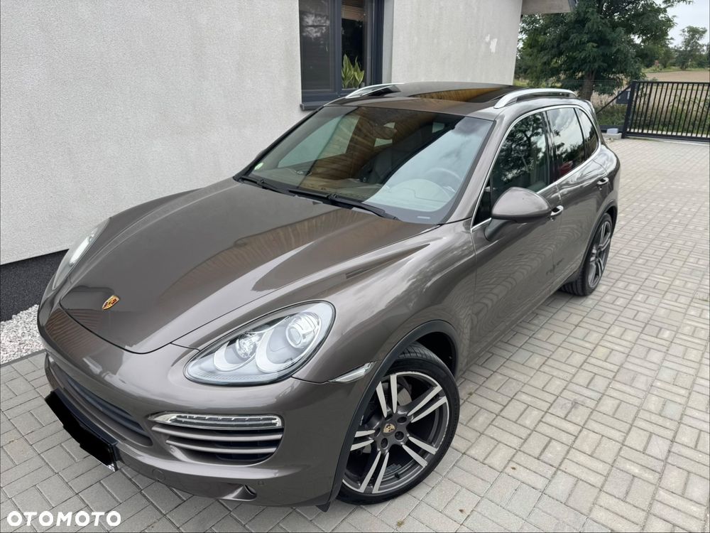 Porsche Cayenne - 2
