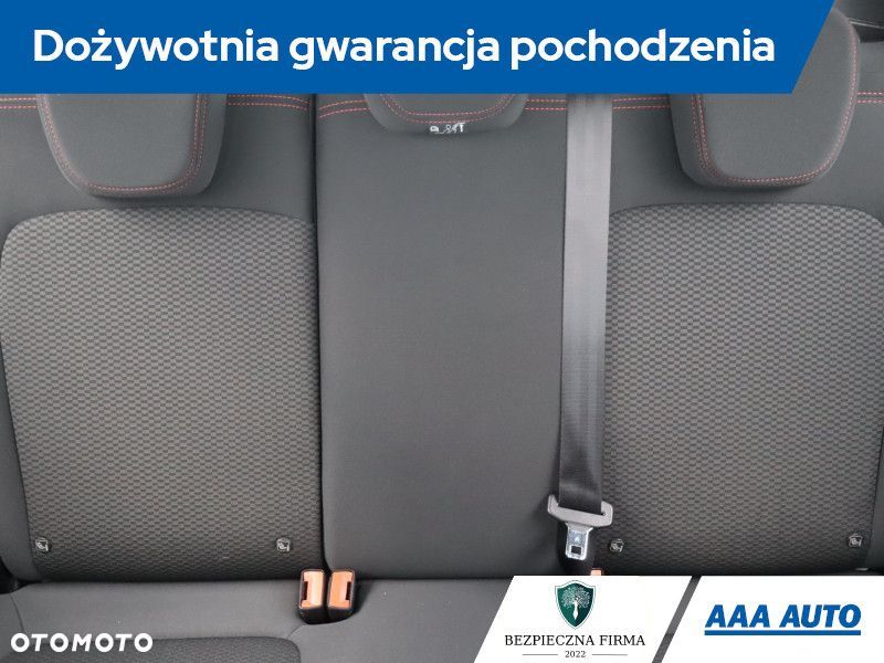 Ford Fiesta - 12