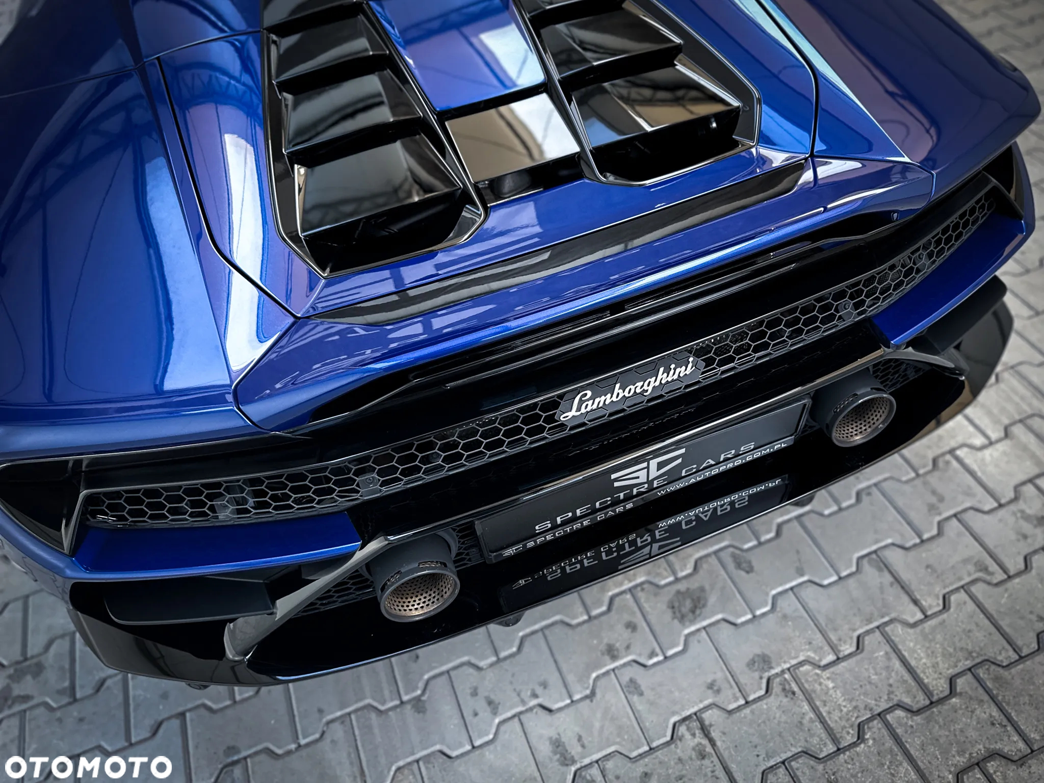 Lamborghini Huracan EVO Spyder - 11