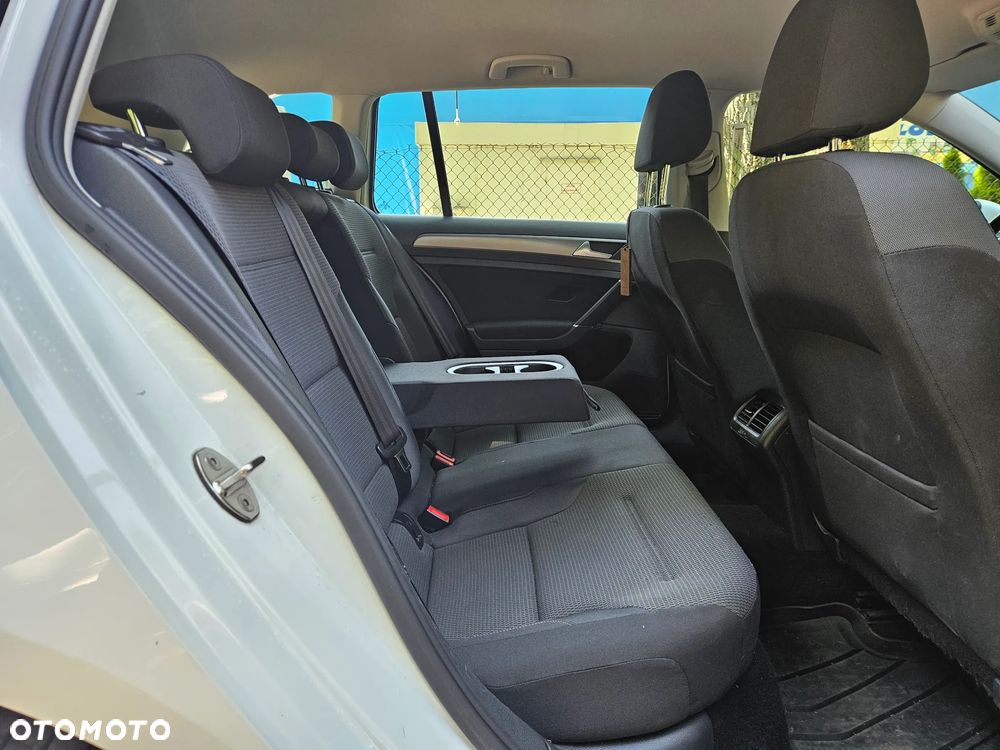 Volkswagen Golf 1.4 TSI BMT Comfortline - 9