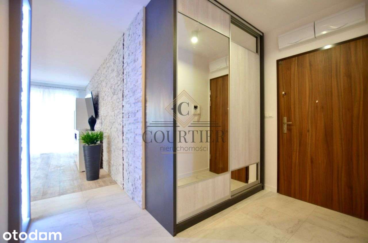 Garderoba - Balkon 10m2 - Wszystkie Media Miejskie