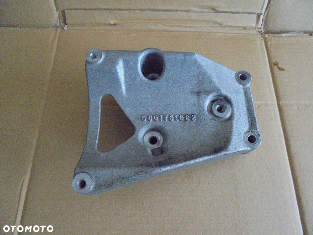 5801751882 Łapa MOCOWANIE SPRĘŻARKI Fiat Ducato2.3 - 1
