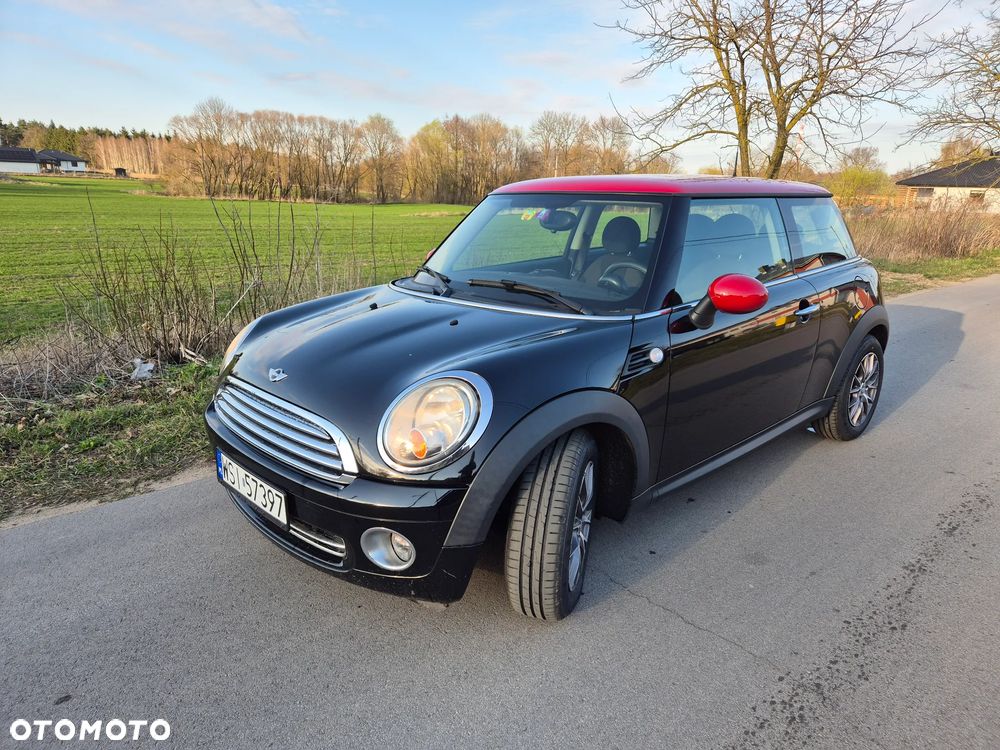 MINI Cooper Standard - 1