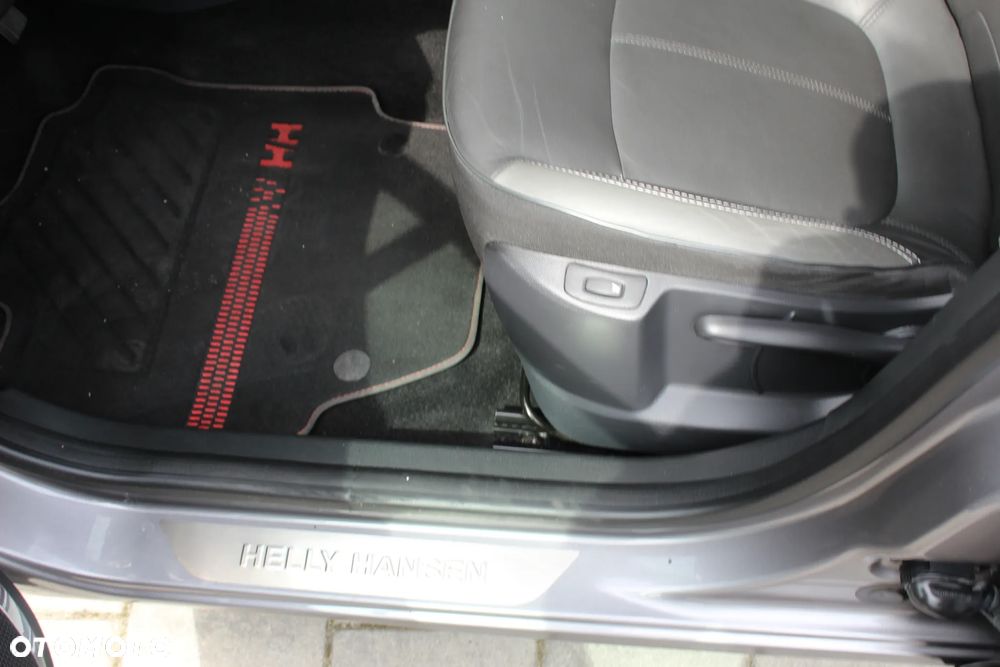 Renault Captur TCe 120 EDC Helly Hansen - 6