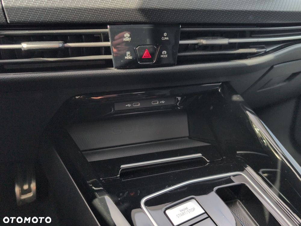 Volkswagen Golf 2.0 TSI 4Motion R DSG - 33