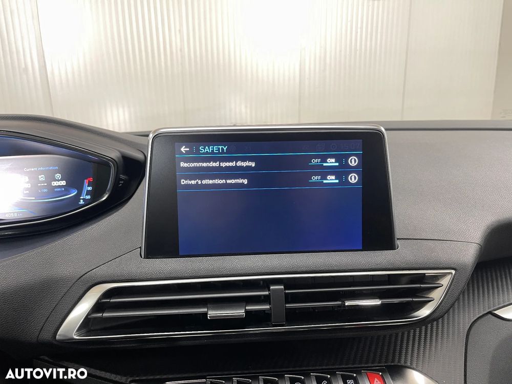 Peugeot 5008 1.2L PureTech EAT8 S&S Active Pack - 23