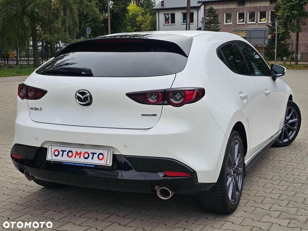 Mazda 3 - 8
