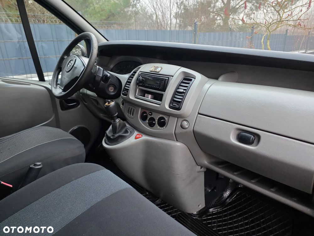 Opel Vivaro - 6