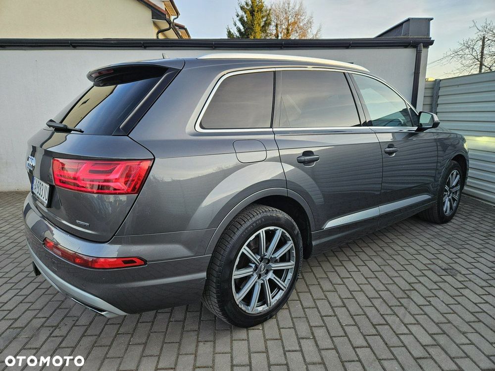 Audi Q7 - 16