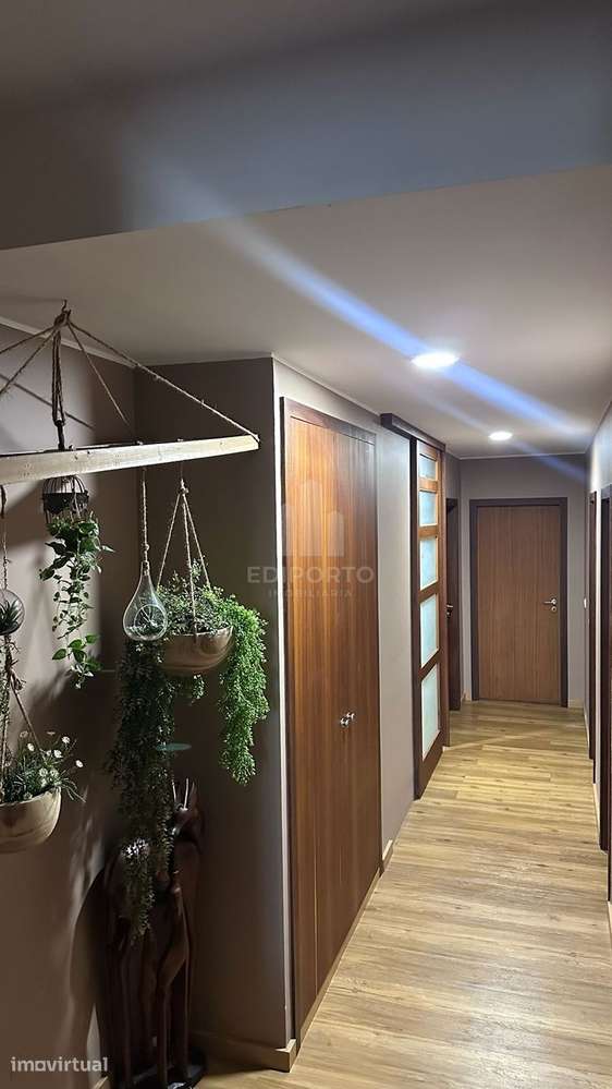 Espetacular Apartamento T3+1 Renovado na Madalena, Vila Nova de Gaia - Grande imagem: 3/22