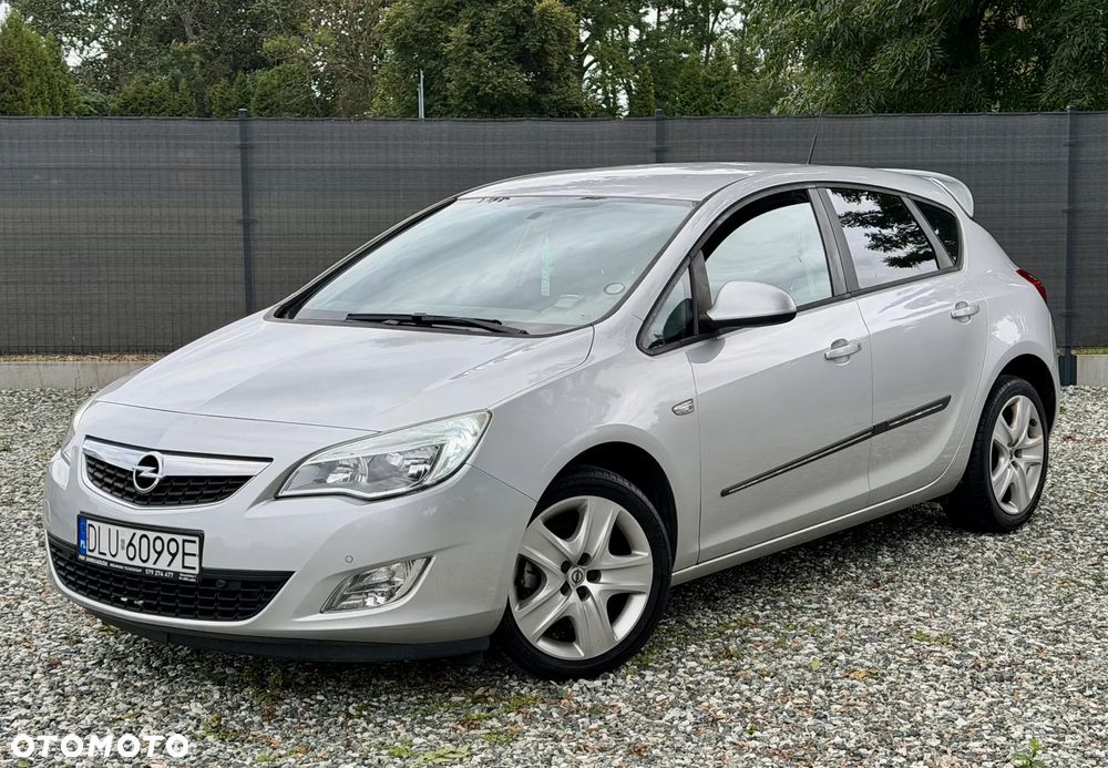 Opel Astra 1.4 Turbo - 1