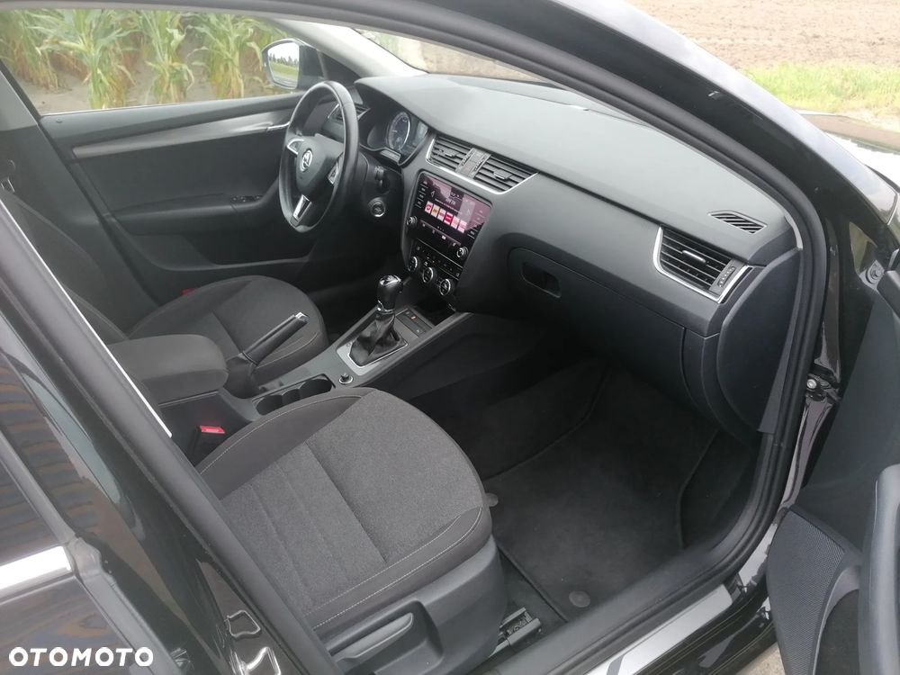 Skoda Octavia 2.0 TDI DSG Edition - 14