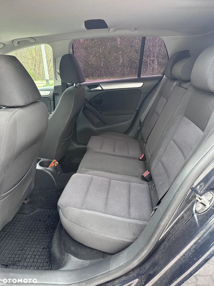 Volkswagen Golf - 12