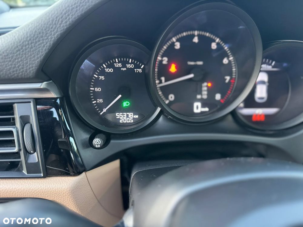 Porsche Macan PDK - 26