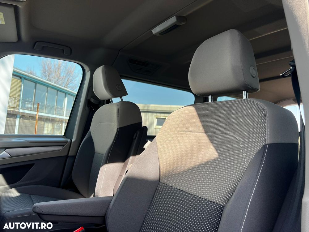 Volkswagen Multivan - 8