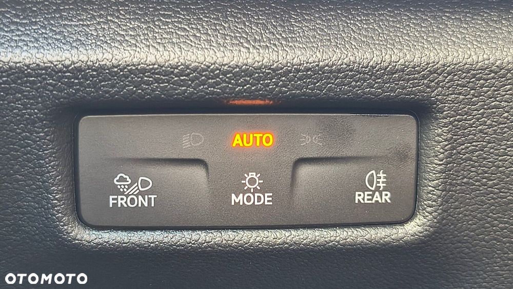 Volkswagen Tiguan - 16