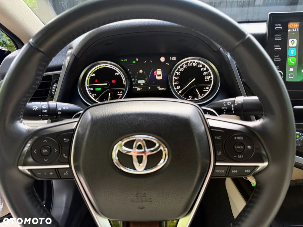 Toyota Camry 2.5 Hybrid Executive CVT - 13