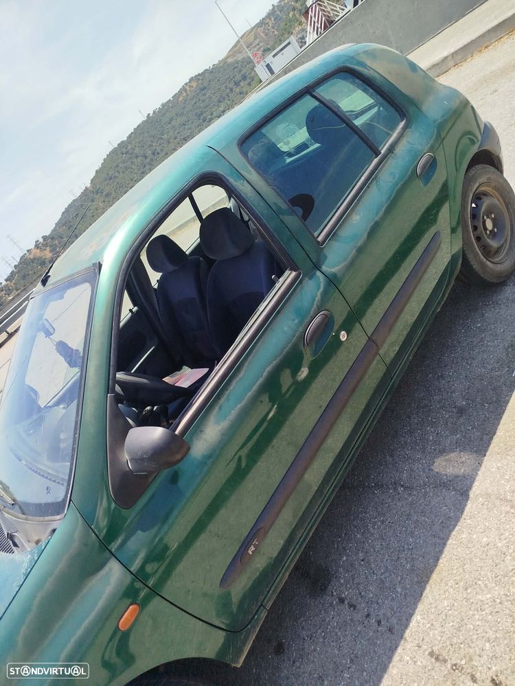 Renault Clio 1.2 - 1