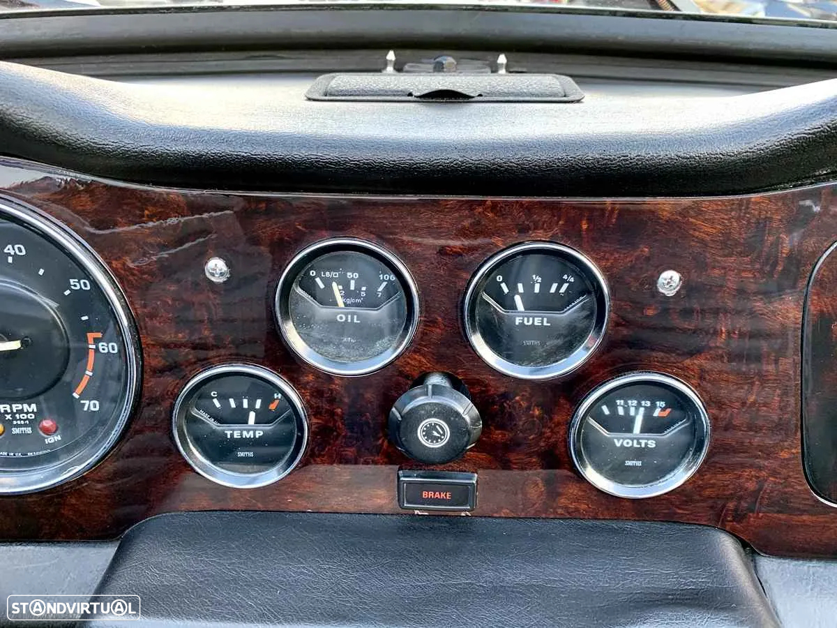 Triumph TR6 - 15