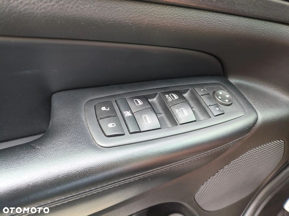 Jeep Grand Cherokee 3.6 V6 Laredo - 18