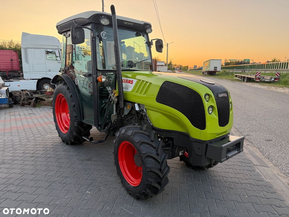 Claas NEXOS 240 VL 4WD 4.5L Pełzaki Półbiegi Rewers Sadowniczy - 4