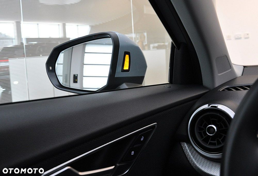 Audi Q2 - 25