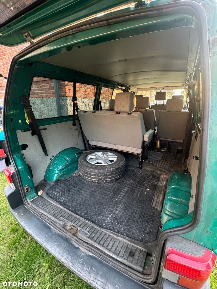 Volkswagen Transporter - 21