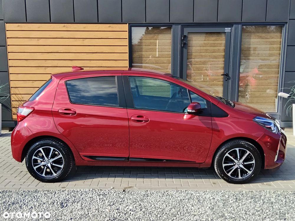 Toyota Yaris 1.5 Premium - 29