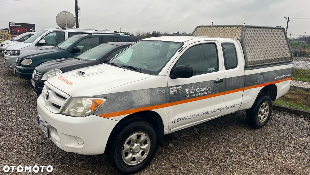 Toyota Hilux - 29