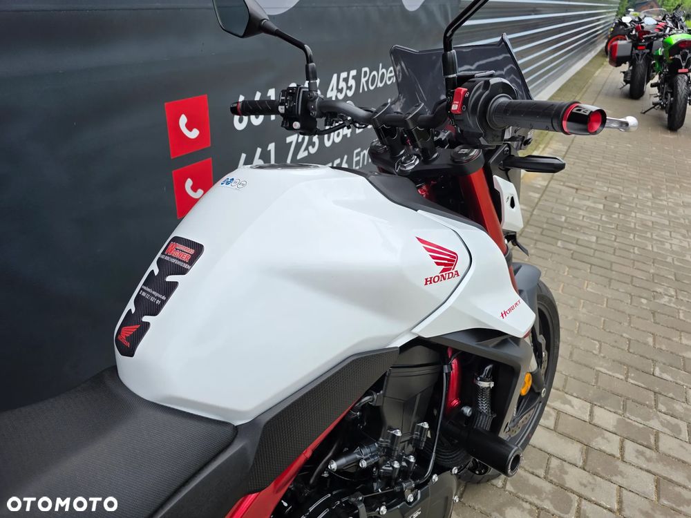 Honda Hornet - 21