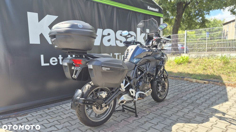 Benelli TRK 502 - 15