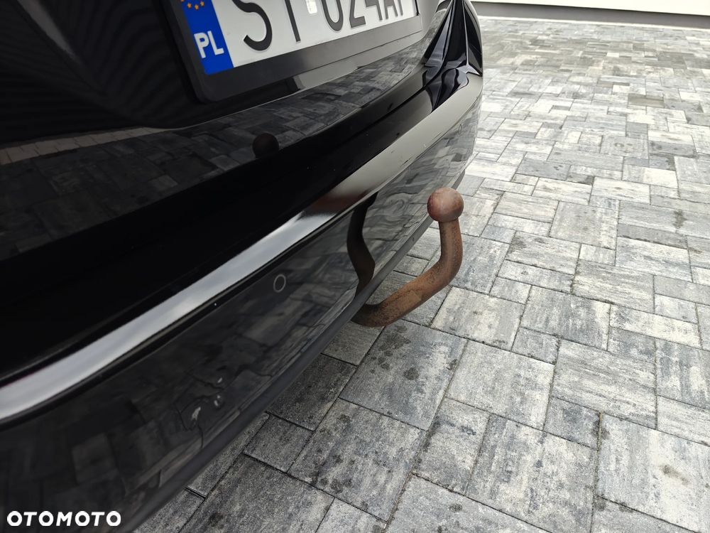 Peugeot 308 2.0 Blue HDi Allure S&S - 21