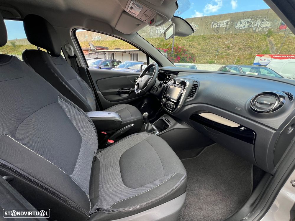 Renault Captur 1.5 dCi - 10