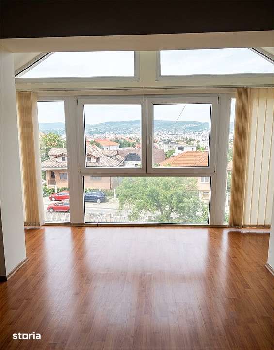 Apartament 148 mp in vila, 4 camere, 2 parcari, ideal birou — fotografia 1