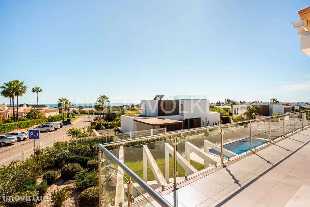 Moradia de luxo de 4 quartos com vista mar no Carvoeiro - Grande imagem: 3/47
