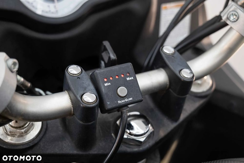Suzuki DL - 24