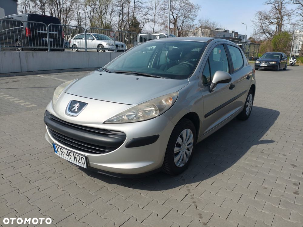 Peugeot 207 1.4 Presence - 1