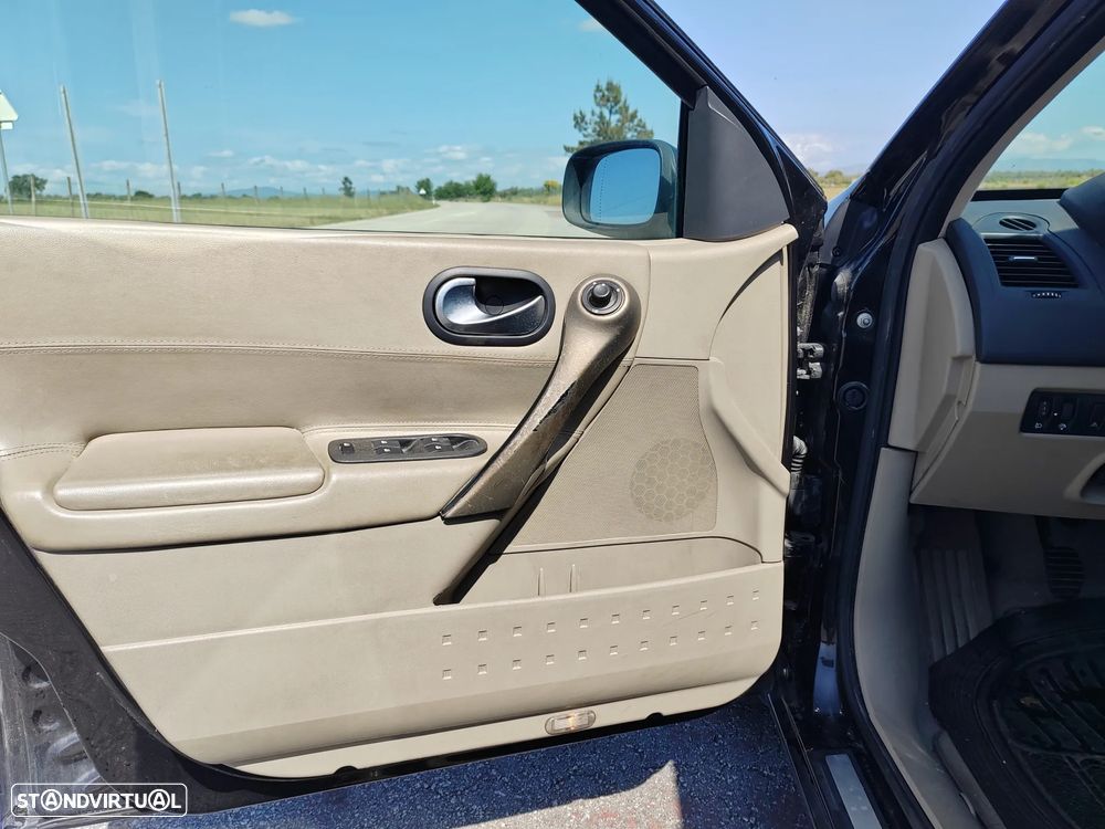Renault Mégane Break 2.0 dCi SE Exclusive - 17