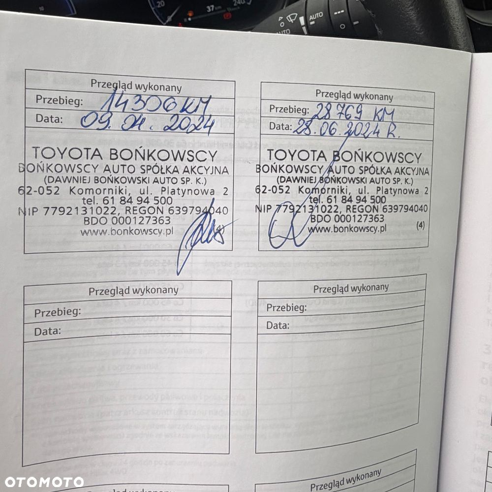 Toyota Corolla 1.8 Hybrid Comfort - 32