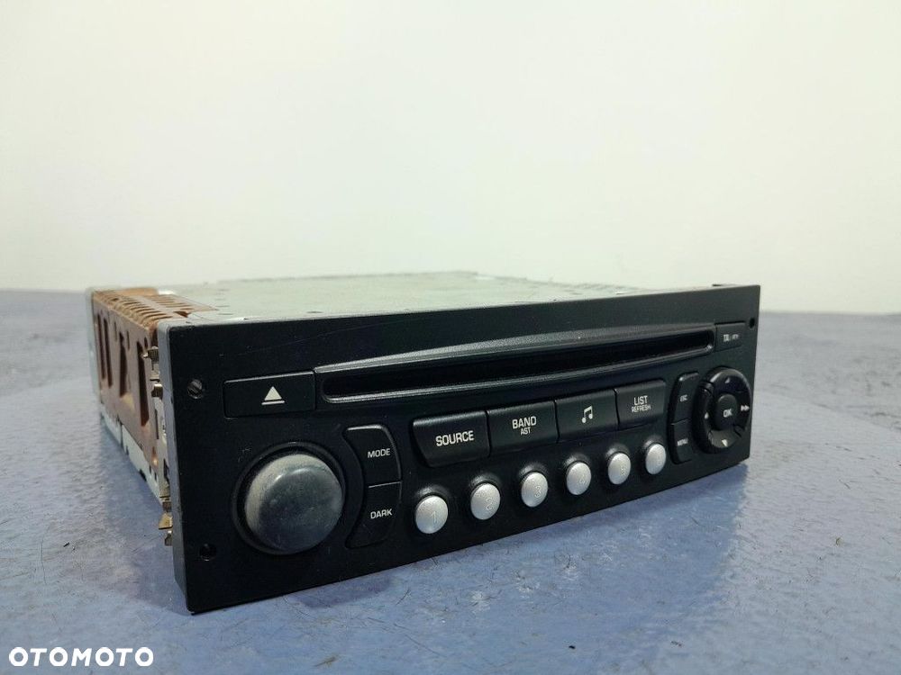 CITROEN C3 I RADIO FABRYCZNE 96537894XT00 - 2