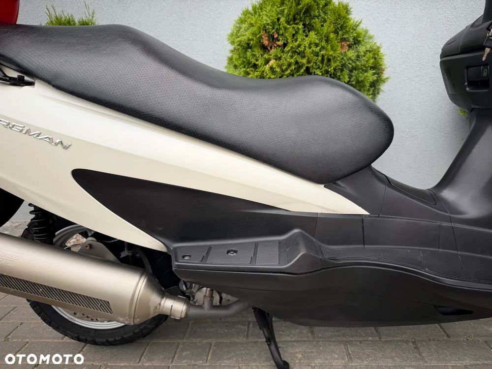 Suzuki Burgman - 18