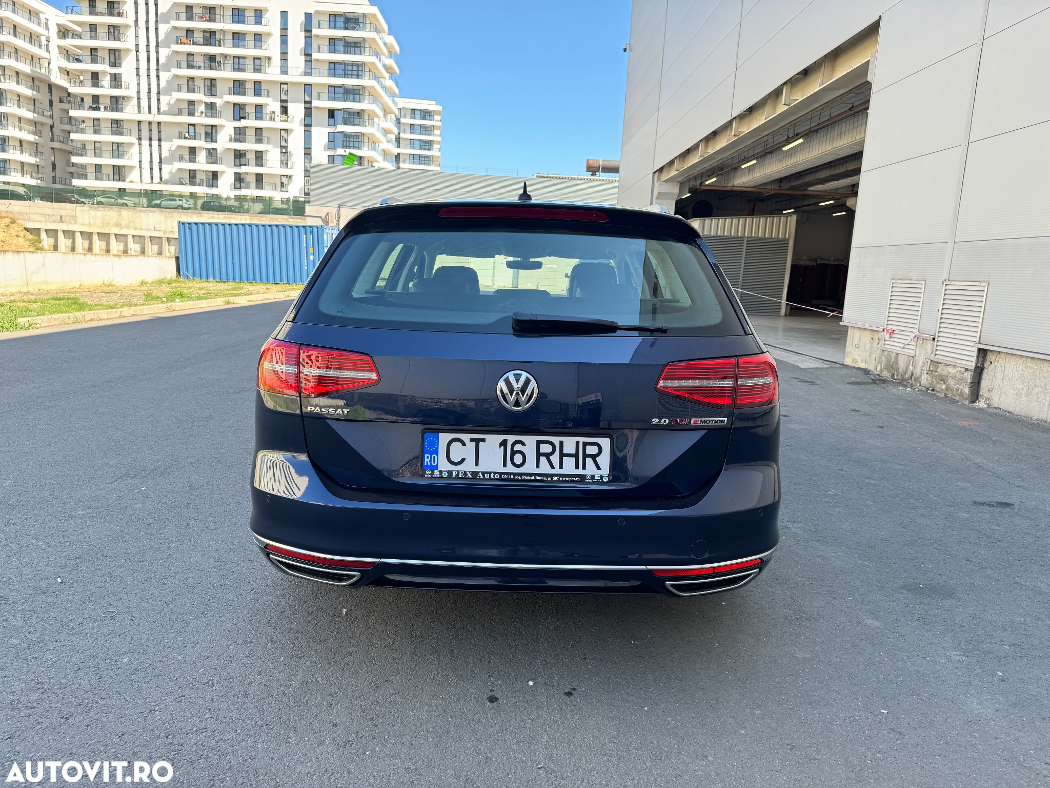 Volkswagen Passat 2.0 TDI DSG 4Motion Highline - 10