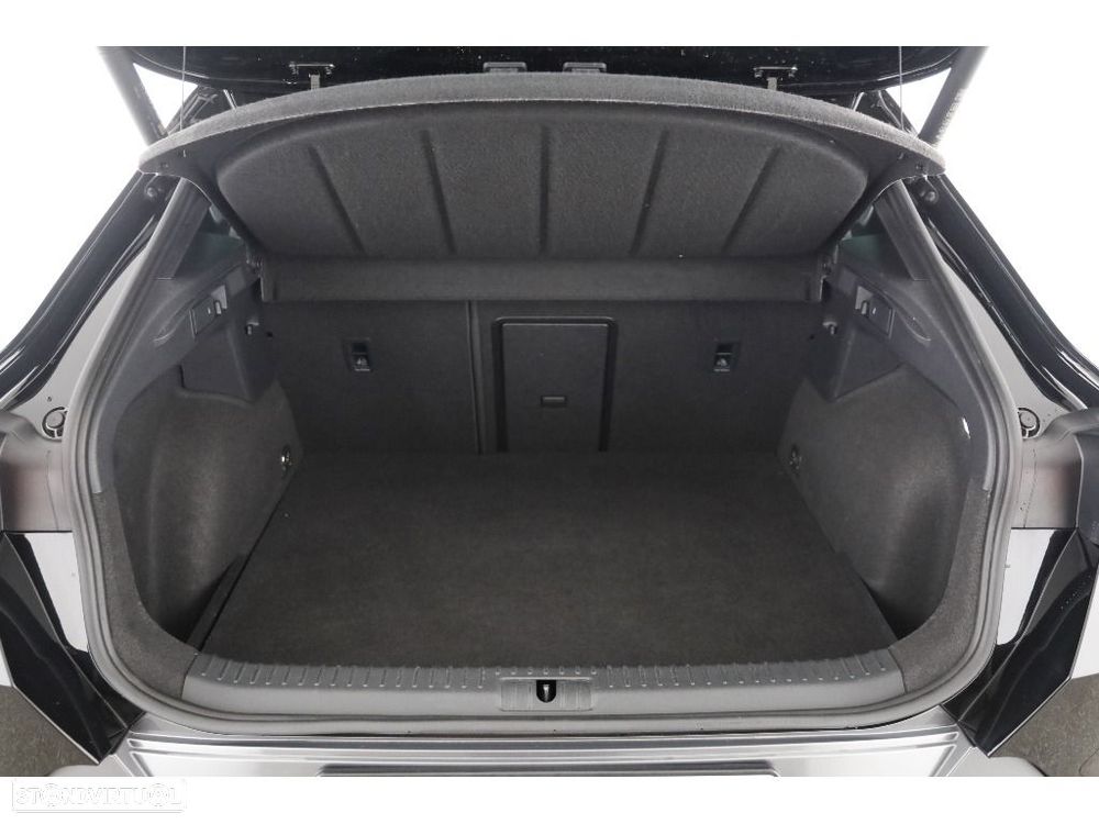 Cupra Formentor 1.4 e-Hybrid DSG VZ - 29