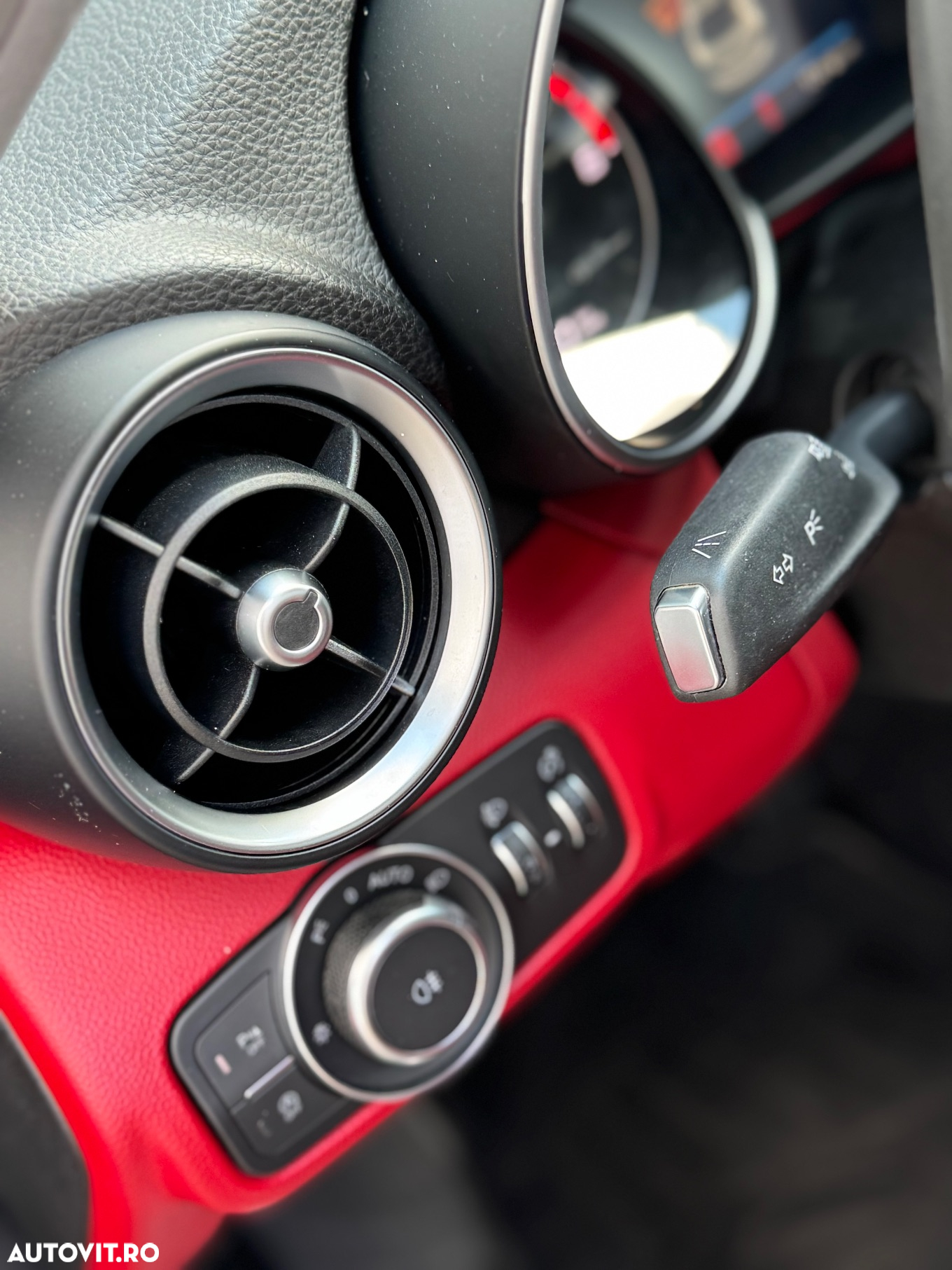 Alfa Romeo Giulia - 13