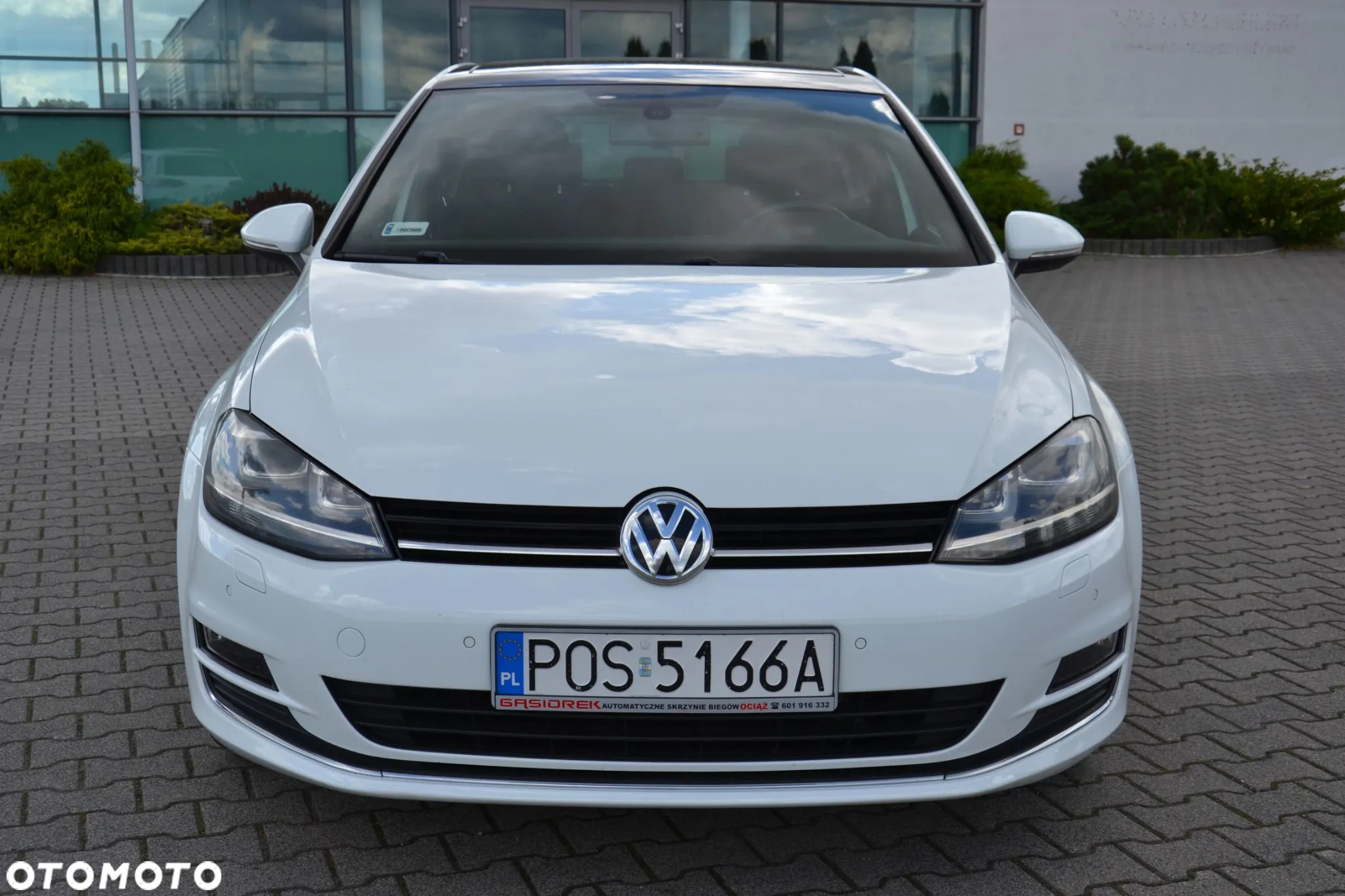 Volkswagen Golf VII 1.4 TSI BMT Highline DSG - 11