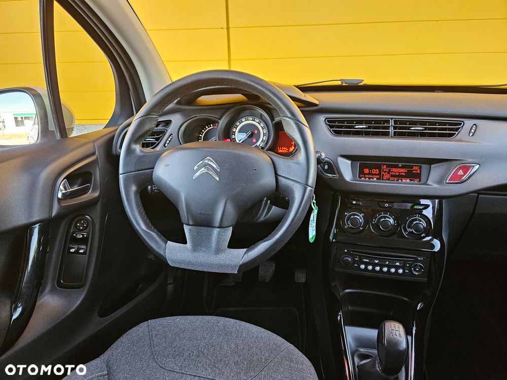 Citroën C3 1.2 PureTech Exclusive - 24