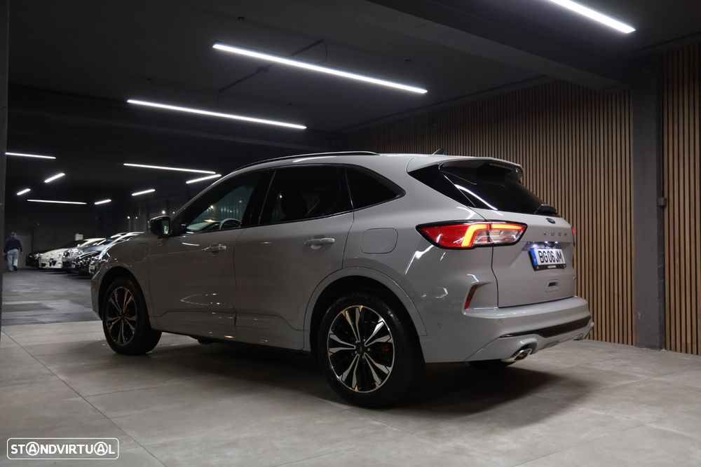 Ford Kuga 2.5 PHEV ST-Line X - 38