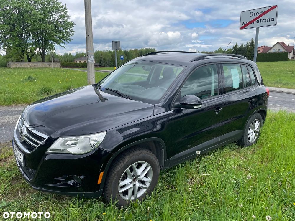 Volkswagen Tiguan - 2